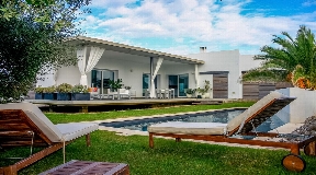 Magnifique villa de 4 chambres à coucher à Binibequer à vendre