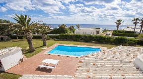 Belle villa de deuxième ligne dans le magnifique quartier de Cap D'en Font