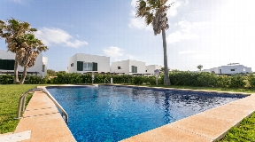Magnifique villa dans un joli complexe à vendre à Punta Grossa