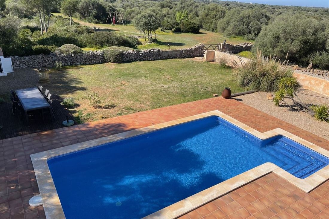 Propriété avec piscine et licence de location touristique à Sant Lluís
